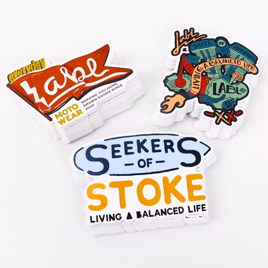 Etiqueta adesiva de vinil laminado de segurança alimentar à prova d'água para impressão de logotipo de fabricação personalizada para lata de garrafa